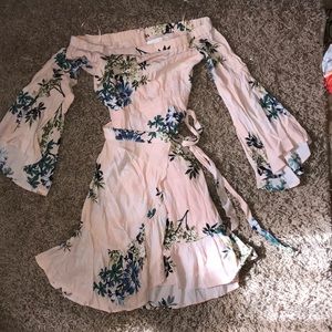 New dress by ASTR The Label size Xavier